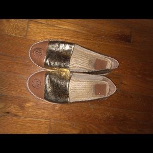 Tory Burch Gold Espadrilles Size 8
